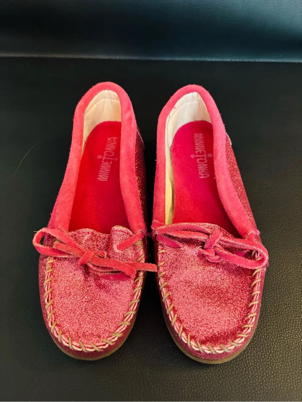 Minnetonka Women’s Hot Pink Suede Moccasins